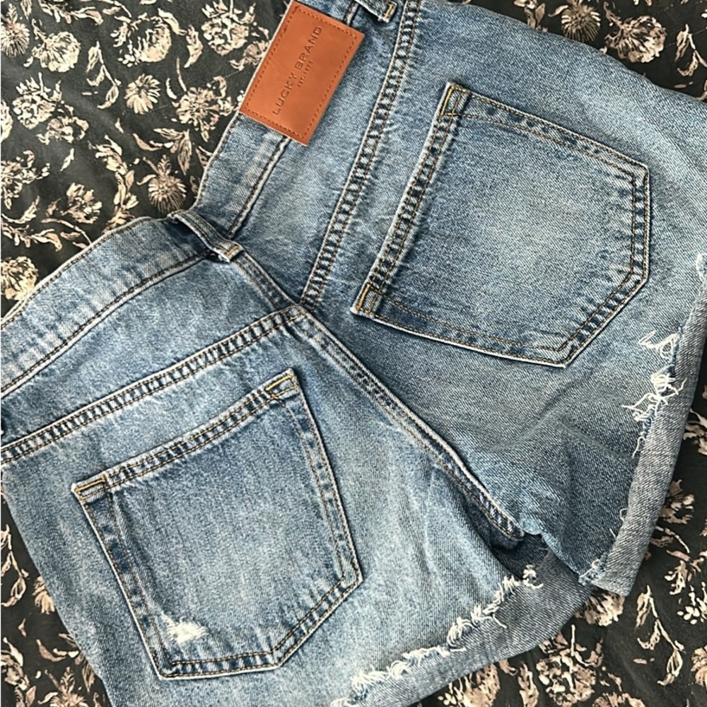 NWOT jean shorts
